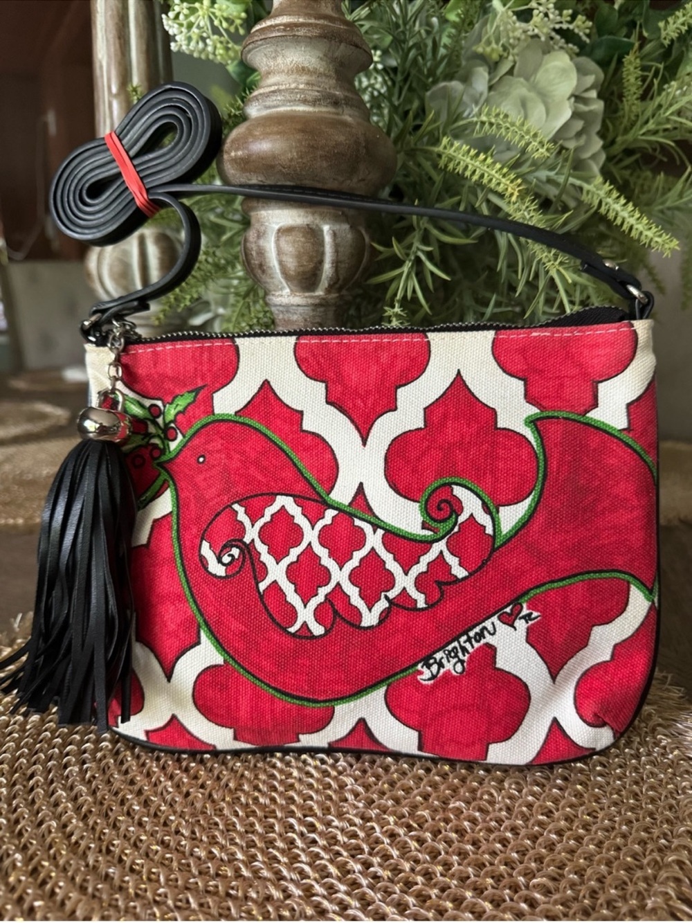 NWOT Brighton Red Bird Print
Crossbody Canvas Bag-Absolutely Beautiful